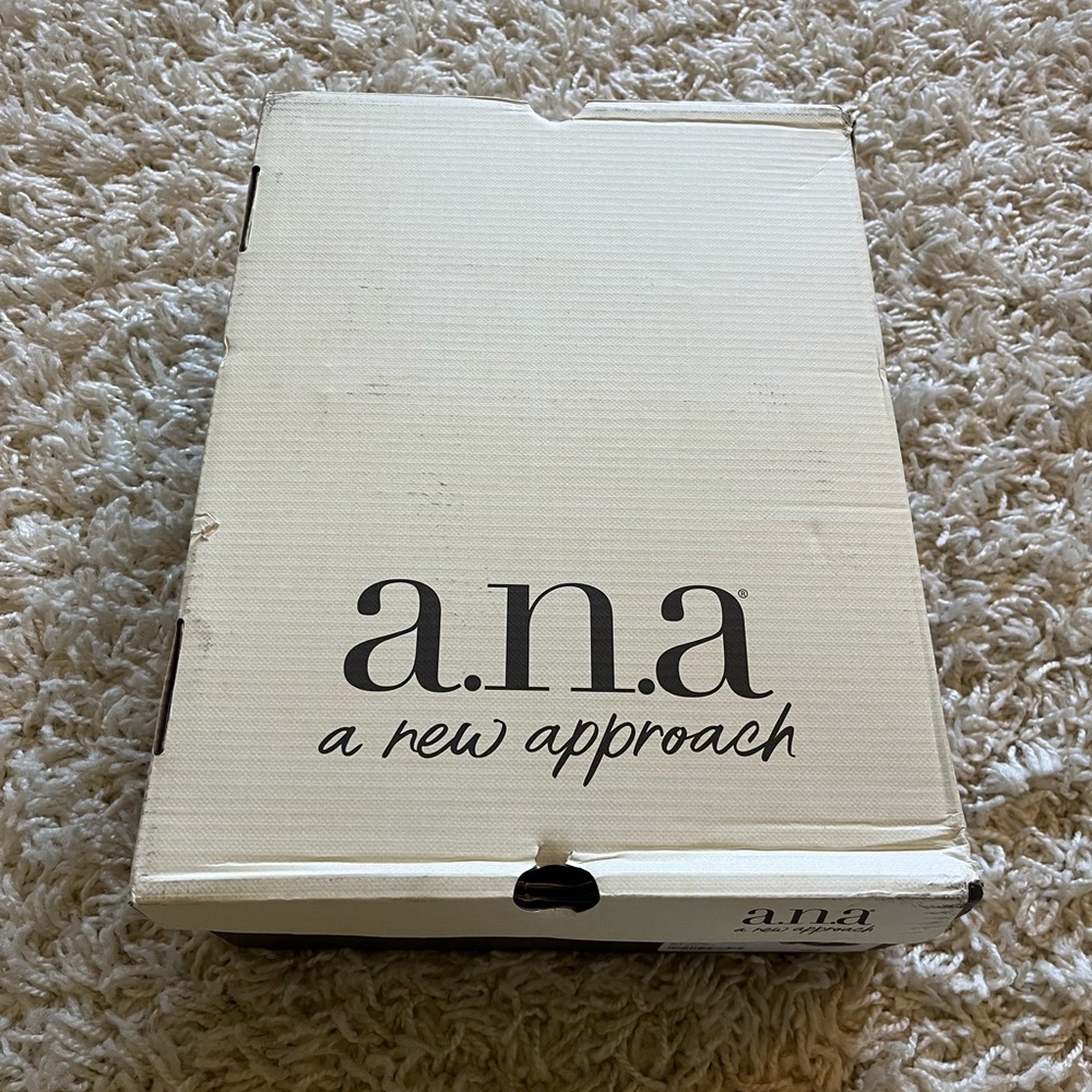 NWT ANA sandals 🖤 - Picture 7 of 9